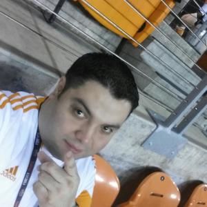 Meet your Posher, Alan